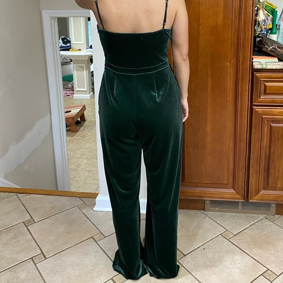 Abercrombie & Fitch velvet Green Jumpsuit Romper - Picture 4 of 9